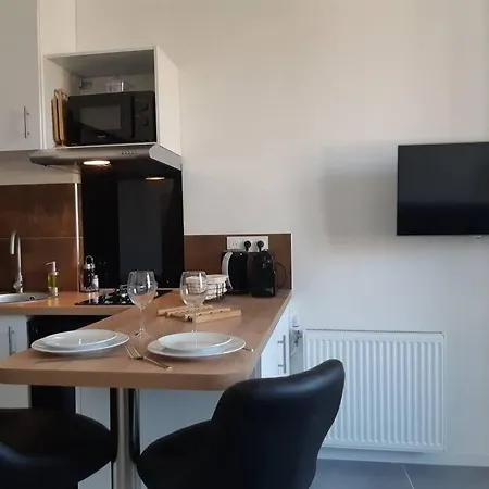 Apartment 3 Centre-ville En Etage Refait A Neuf