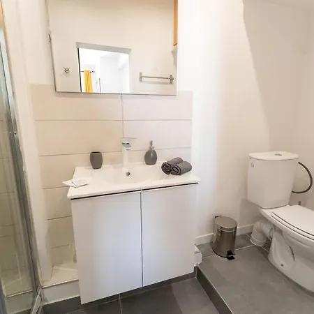 3 Centre-ville En Etage Refait A Neuf Apartment